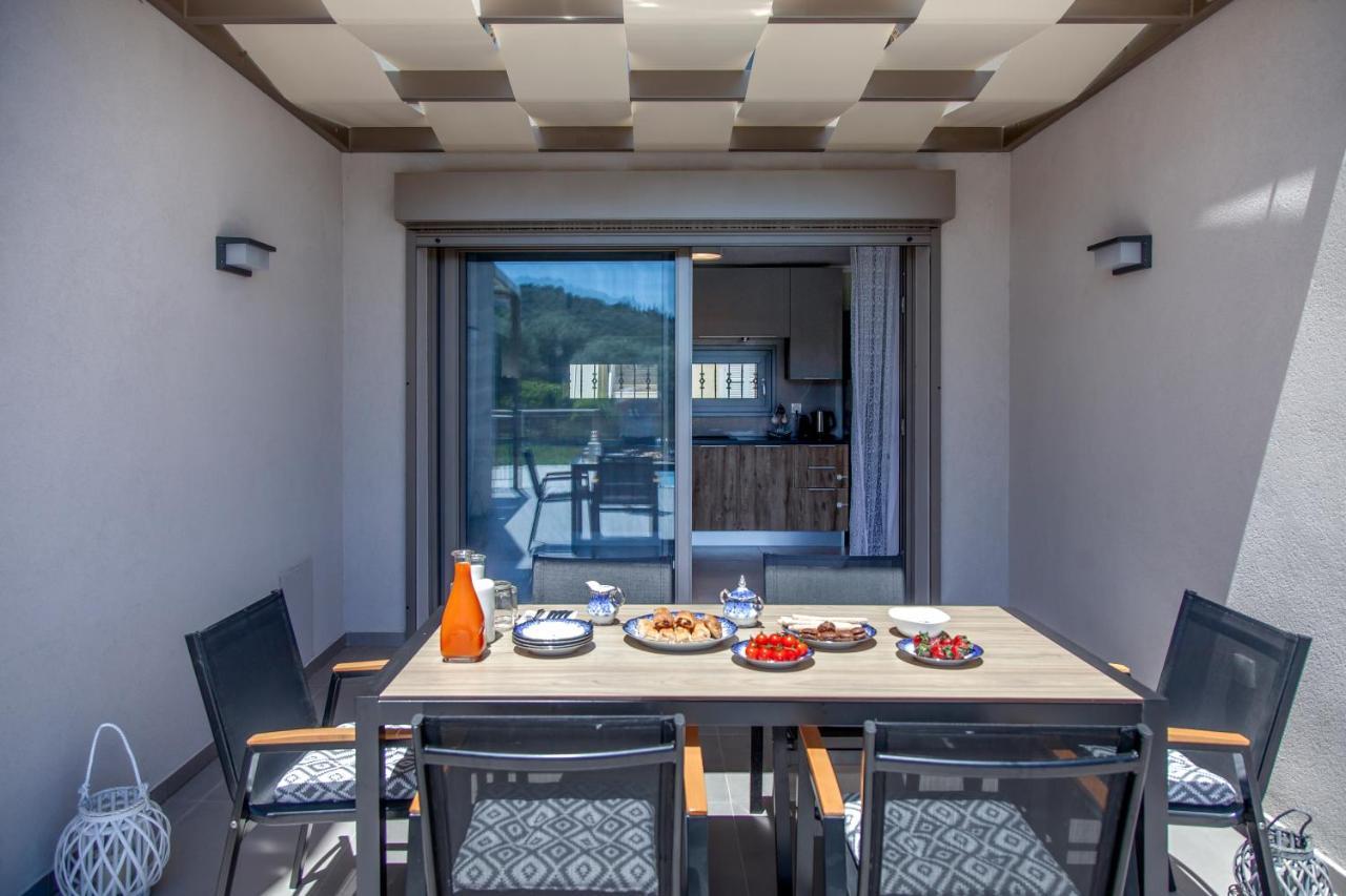 Villa Alkistis Apolpaina ภายนอก รูปภาพ